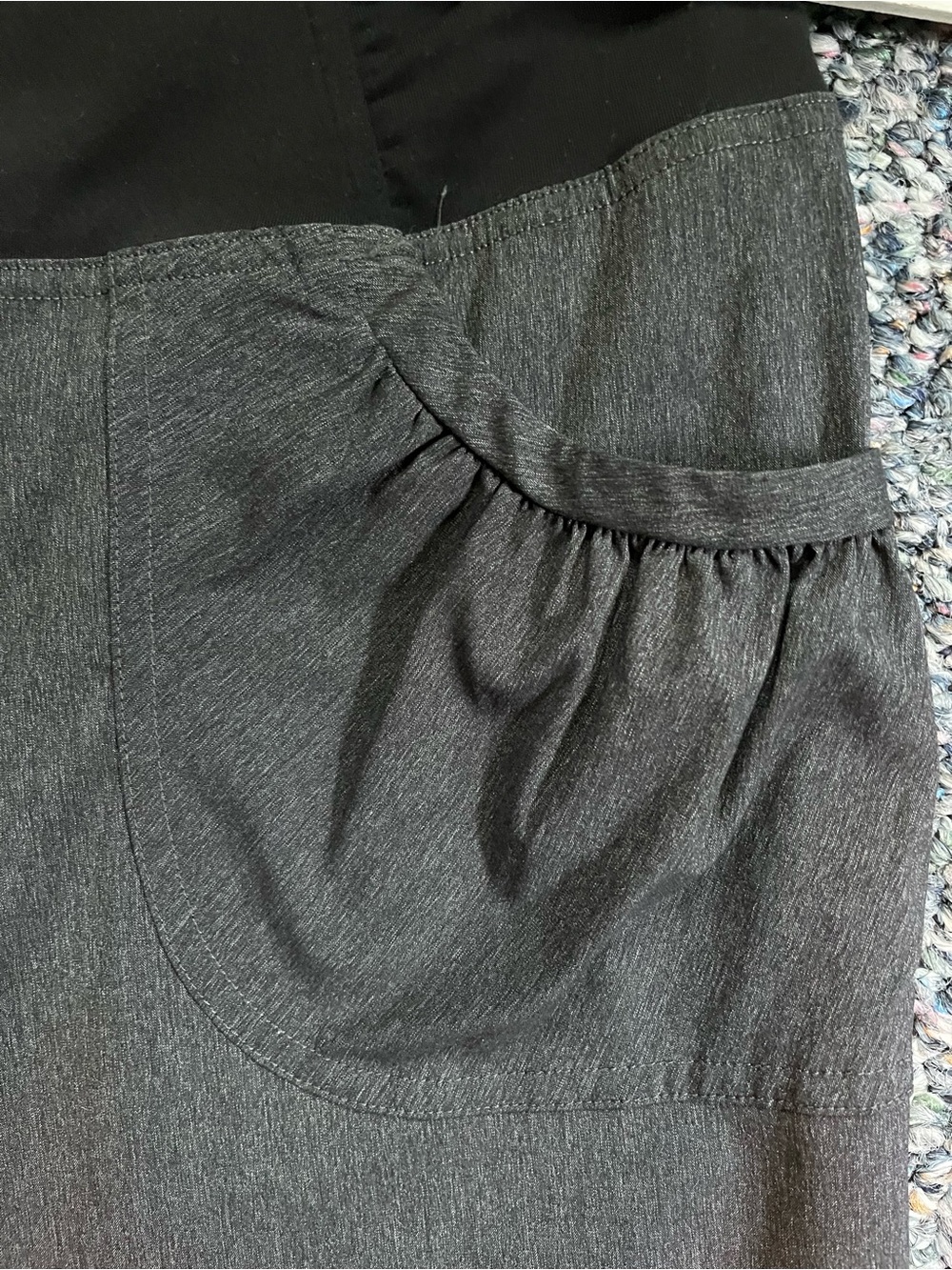 Prana Summit capris. Medium. Black & gray - Picture 4 of 10